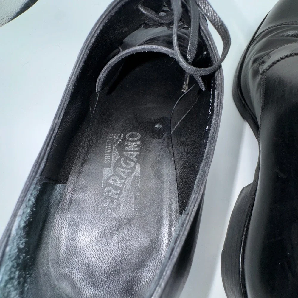 Salvatore Ferragamo Mens Oxford 9 Wide Black Leather Cap Toe Lace Up Dress Shoes
